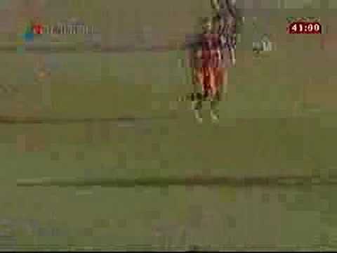 Video / Pandurii - Steaua 0-0 / Ratare Vintilescu (min 41)