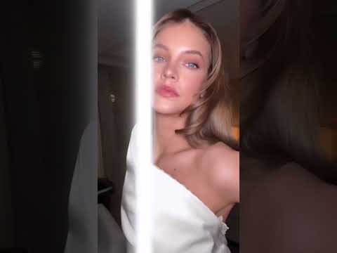 QuickClipsHQ - Barbara Palvin Racy Look In NYC #nyc #newyork #shorts #beauty #shortsfeed #model #wow