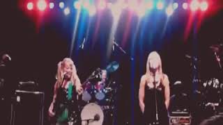 TOM TOM CLUB   UNDER THE BOARDWALK 1981 MUSIC VIDEO HD