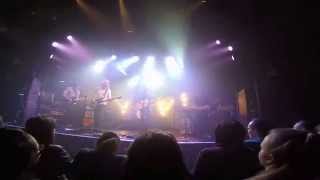 Walking On Cars- Two Stones (Live)