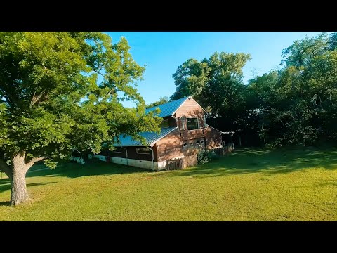 Coyote Creek Ranch, Alvarado TX aerial video thumbnail