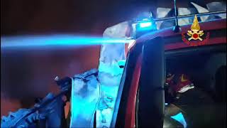 devastante-incendio-in-un-azienda-casertana-danni-ingenti