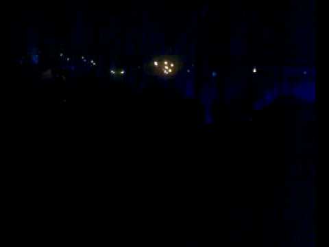 coliseum impact sound vs coliseum 16-11-2008