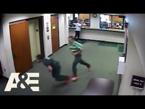 Court Cam: Top 5 Greatest Escapes | A&E
