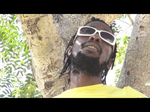 Iyunda   She's a Rebel