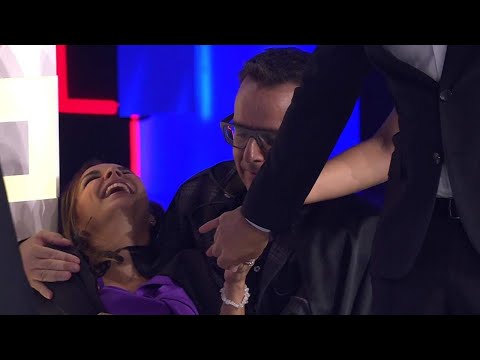 CHENOA SUFRE UNA APARAT0SA CAÍDA EN EL PLATÓ DE 'TU CARA ME SUENA'