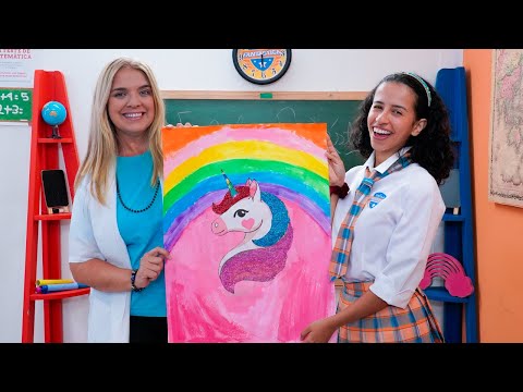 A AULA DE DESENHO NA ESCOLA FANTÁSTICA (FAÇA VOCÊ MESMO)