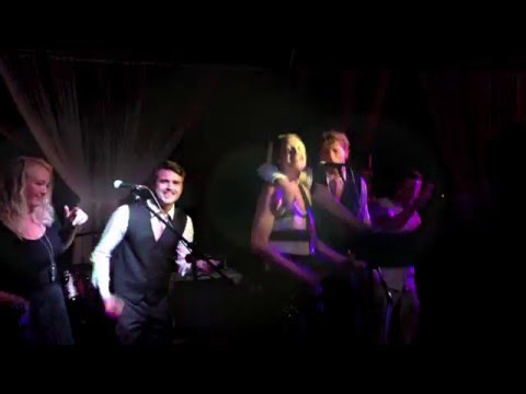 Mick Strandvik Sång & Gitarr