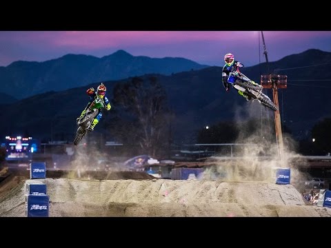 1v1 MX Racing on an Unwound Supercross Track | Red Bull Straight Rhythm 2016
