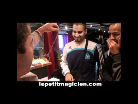 Voir la vidéo N°35 Anneau et le lacet