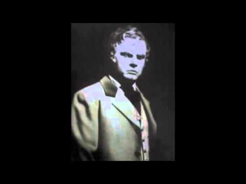 "Alla vita che t'arride"