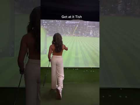 “DAMN GIRL” - John Daly 😅⛳️ JD hits his ‘91 PGA Champ winning Cobra Driver! #ytshorts #golf