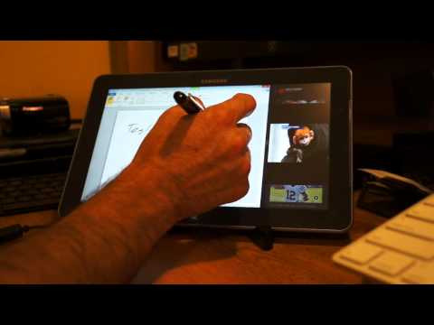 Samsung ATIV Smart PC XE500T testing out applications and metro apps