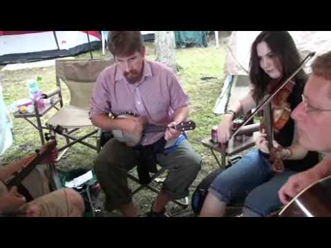 Clifftop 2009 Jam - Hell Broke Loose In Georgia