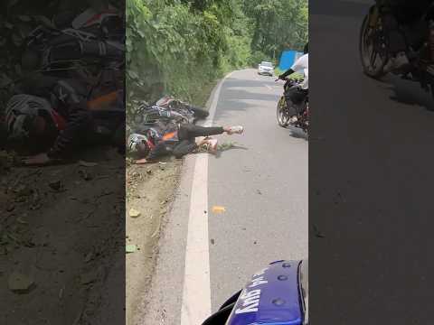bike cr@sh💔 #bike #crash #viral #ktm