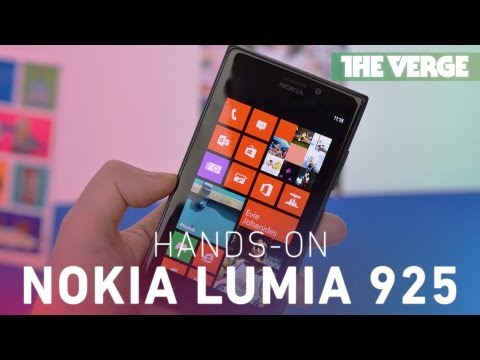 Nokia анонсировала новый флагманский смартфон Lumia 925. Фото.