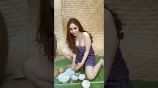 Cewek Hot pakai Handuk di tengah Hutan jadi pengen ngewe brutal? #fypシ #fyp #tiktok  #shorts