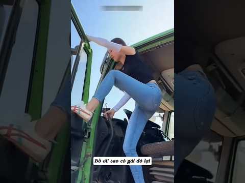 Tay lái lụa phiên bản leo trèo không ngại độ cao #shorts