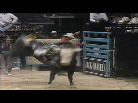 Washita Outlaw bucks Gilbert Carrillo - 96 PBR Finals