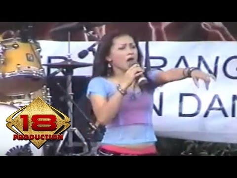 Dangdut - Full Konser (Live Konser Malang 28 Mei 2006)