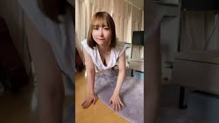 【おっぱい】乳揺れ 腕立て伏せ tiktok #Shorts