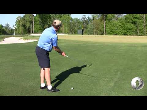 Steve Elkington & Jason Dufner: Right Arm In Front In Chipping