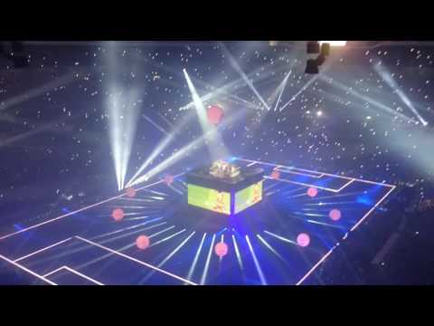 Santiago Bernabeu - 29/05/2016 - Champions League - Real Madrid Celebration - Hala Madrid Anthem