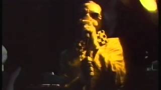 Hardy Fox & Snakefinger Interview/The Residents - This Is A Man's World (Live)