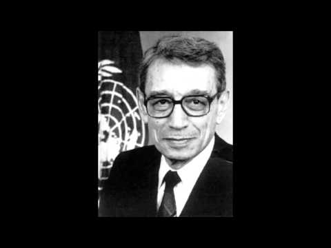 Szkafnyak Prečka x Smedži Brown  - BOUTROS BOUTROS GHALI 2012