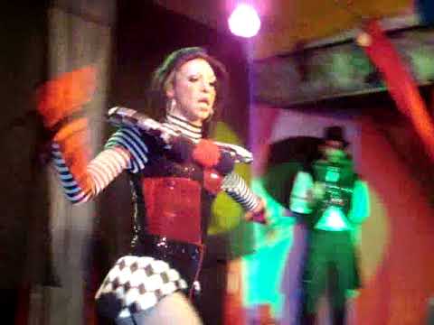 DEBORAH KILLER ESPECIAL CIRCUS TUNNEL BY DIGOTUNNEL 2010