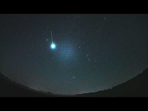 Komet Lemmon und Orioniden Meteorschauer 2025