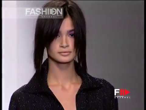 "Mila Schon" Autumn Winter 2001 2002 Milano 4 of 4 pret a porter by FashionChannel.mov
