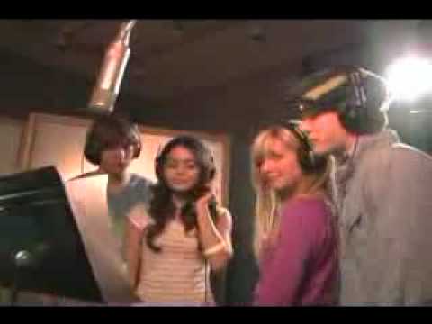 zac efron, vanessa anne hudgens, lucas grabeel and ashley tisdale i can't take my eyes off of you