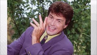 ÜBERALL AUF DER WELT  Freddy Breck  1972  HD  HQ  LYRICS