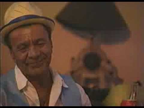 Monarco e a Velha Guarda da Portela