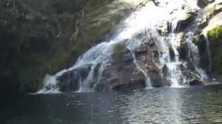 preview picture of video '[Serra da Canastra 2013]: Cachoeira da capivara'