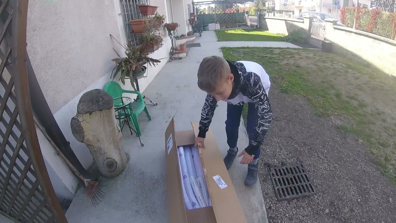 1° Unboxing-FANTASTICA✌PORTA🥅DA CALCIO⚽per giardino proviamola ! #unboxing #portadacalcio