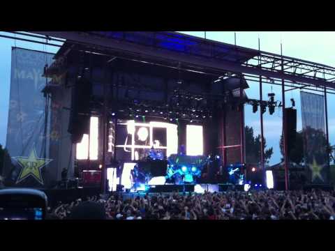 Rob Zombie's Opening Song at Mayhem 2013!