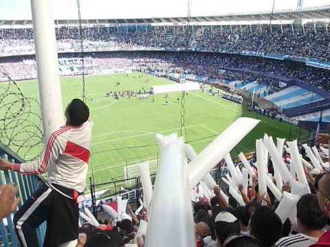 "River 2 - Racing 0 - Triunfazo en el Cilindro!!!" Barra: Los Borrachos del Tablón • Club: River Plate