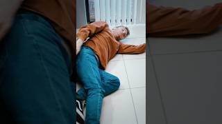 Playing dead in a shooting