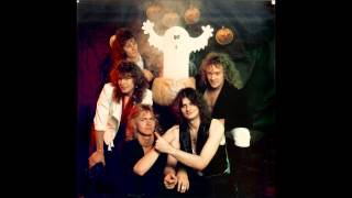 Helloween - You Always Walk Alone (HD)