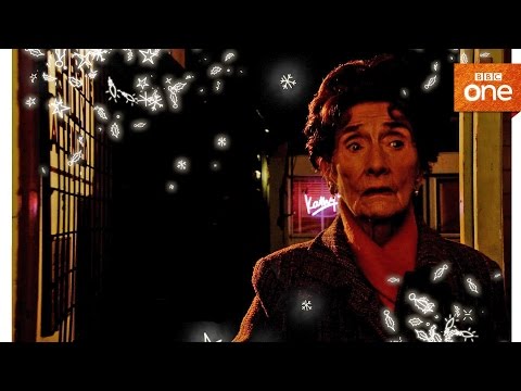 Dot Cotton says goodbye to the launderette - EastEnders: Christmas Eve 2016 - BBC
