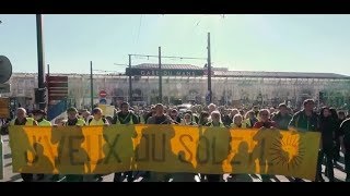 Video-Thumbnail von YouTube