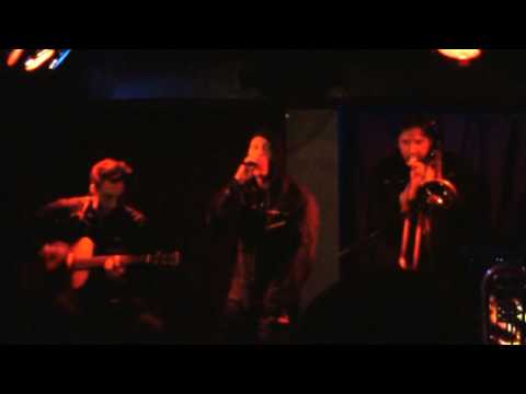 Pimps im Park "Ich Verstehs Nicht/Dreizweieins" bei "Lagerfeuer Deluxe"