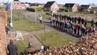 preview picture of video 'Herdenking bij het Joods monument van Groot Bronswijk Wagenborgen 9 maart 2015'