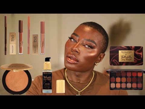 MAKEUP REVOLUTION X THEPLASTICBOY!!! ITS HERE MY FIRST MAKEUP COLLABORATION! |ThePlasticboy