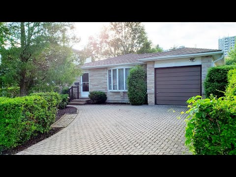 Charming Bungalow for Sale in Kitchener