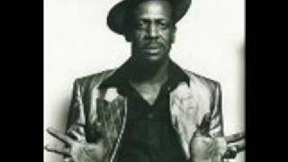 Gregory Isaacs - Report To Me (12 inch) (R.I.P.)