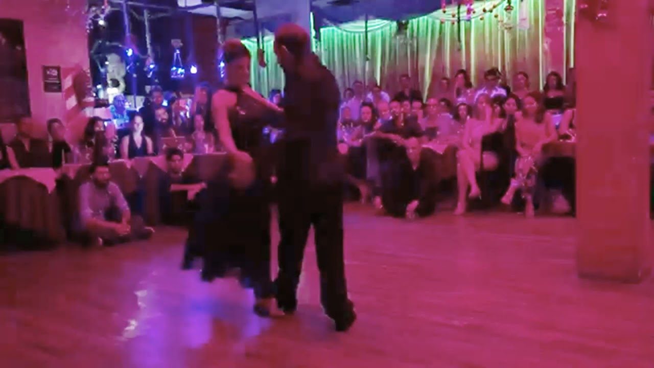 Leonel Di Cocco & Carolina Giannini dance Pedro Laurenz's Abandono