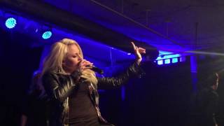 Stitched Up Heart - Turn You On live 05/21/16